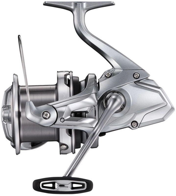 Shimano navijak ultegra xse 14000.
 Iba Shimano má Super Slow Oscillation, čo je dostatočný dôvod, aby ste si kúpili Ultegru XTE a XSE.
 Ak ste kaprári a dávate prednosť tmavým farbám, zvoľte tmavé XTE, alebo dávate prednosť svetlejším farbám, mala by byť vaša voľba strieborná XSE.
 Vnútri ľahkého a pevného CI4+ tela Ultegra je ukrytý výber najpokročilejších technológií Shimano.
 A aj keď je vnútorná konštrukcia umeleckým dielom, je to odhodový výkon, kvôli ktorému si tento navijak kupujete.
 Existujú však aj ďalšie veľmi zaujímavé technológie použité pri tomto navijaku.
 Kapacita: •0,35mm/550m •0,40mm/400m •0,45mm/300m