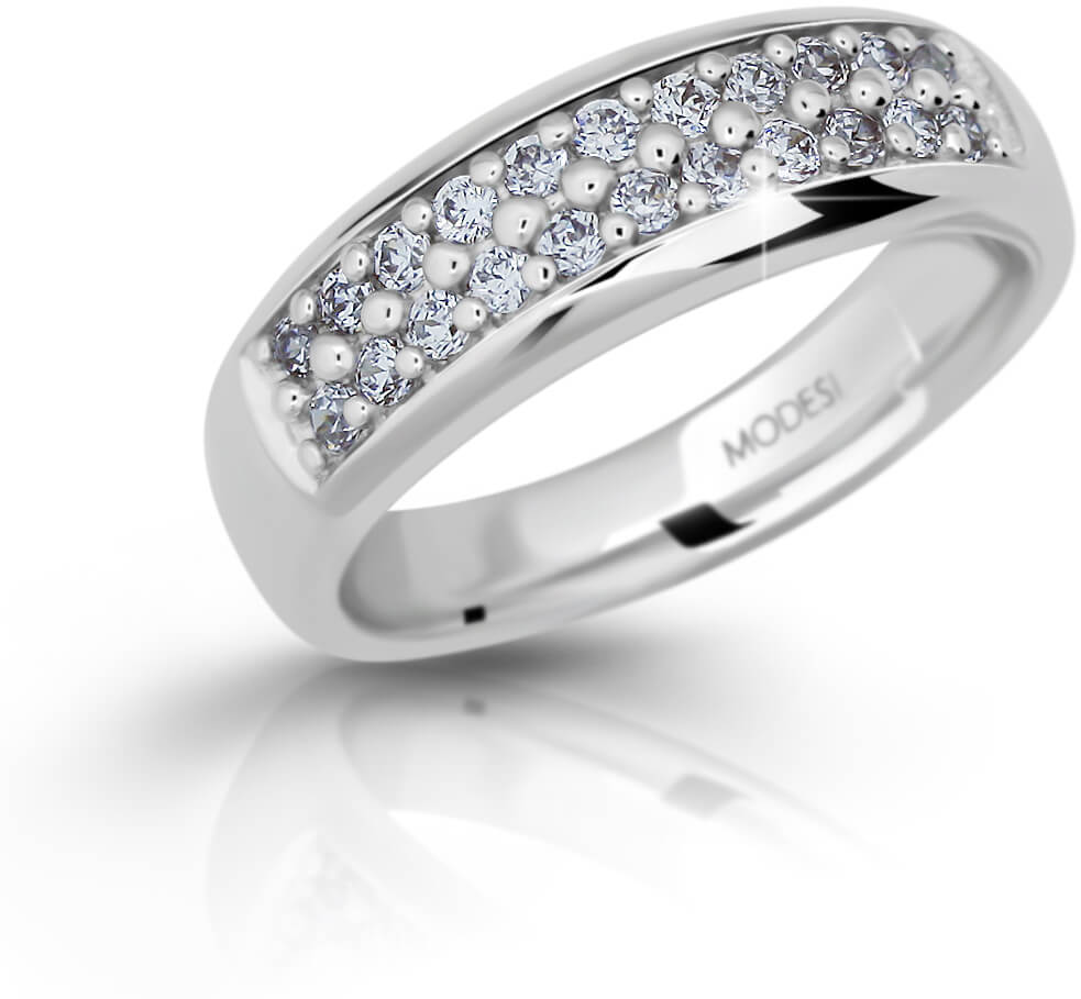 Modesi Trblietavý strieborný prsteň so zirkónmi M11083 52 mm.