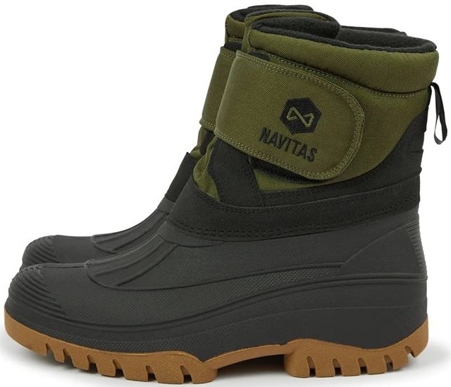 Navitas topánky polar tec fleece boots - 40.
 Špecifikácia: 
 • Rýchloupínací pásik na suchý zips 
 • Fleecová podšívka 
 • Ľahké a ohybné 
 • Vysoko odolná podrážka 
 • Decentné logo Navitas 
 • Pútko na päte pre ľahké obúvanie