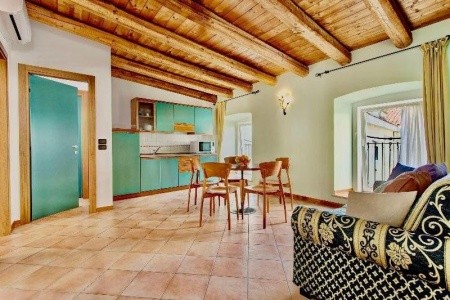 Taliansko  Residence San Giusto (Trieste) 8 dňový pobyt Raňajky Vlastná November 2025 ( 2/11/25- 9/11/25)