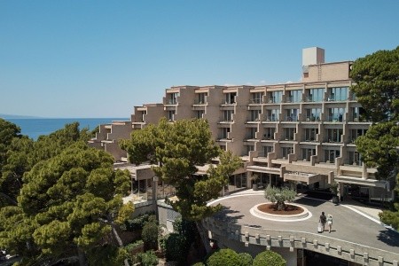 Chorvátsko Makarská riviéra Bluesun Hotel Soline 13 dňový pobyt Raňajky Letecky Letisko: Viedeň October 2025 ( 9/10/25-21/10/25)