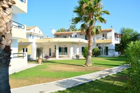 Grécko Korfu Cavos Beach House 6 dňový pobyt Bez stravy Letecky Letisko: Berlín October 2025 ( 8/10/25-13/10/25)