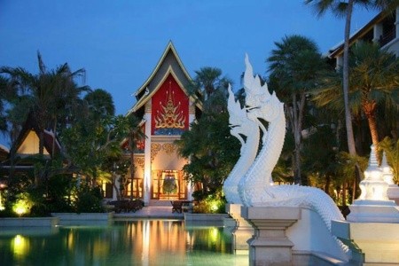 Thajsko Pattaya Dor-Shada Resort By The Sea 11 dňový pobyt Polpenzia Letecky Letisko: Praha July 2026 (23/07/26- 2/08/26)