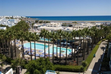 Kanárske ostrovy Lanzarote Costa Mar 14 dňový pobyt Polpenzia Letecky Letisko: Praha October 2025 (20/10/25- 2/11/25)