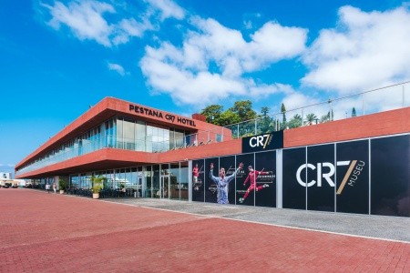 Madeira Funchal Pestana Cr7 9 dňový pobyt Raňajky Letecky Letisko: Viedeň October 2025 ( 4/10/25-12/10/25)