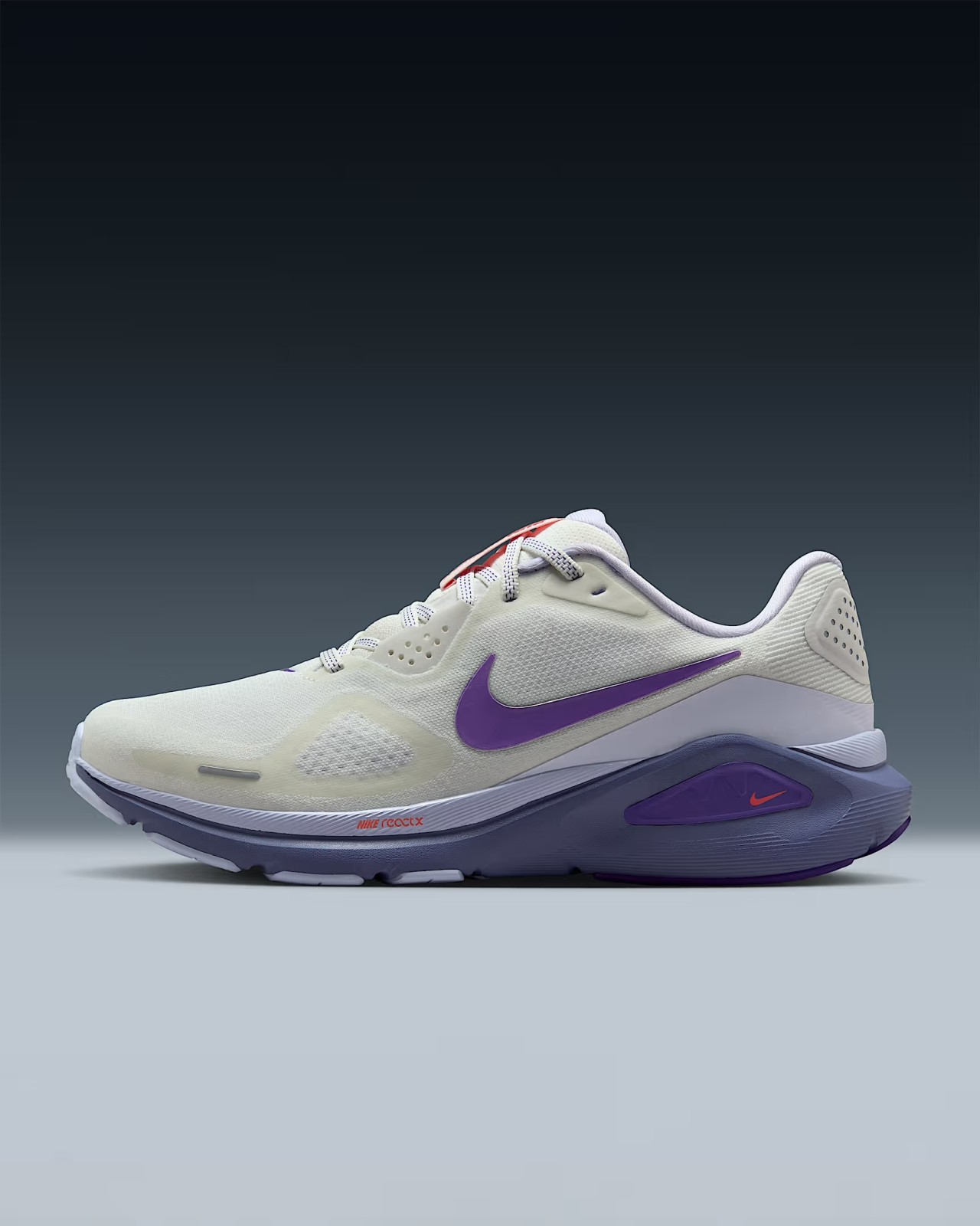 Nike Women Structure 26 42.