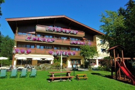 Rakúsko Kitzbühel / Mittersill Parkhotel Kirchberg 8 dňový pobyt Raňajky Vlastná January 2026 (30/01/26- 6/02/26)