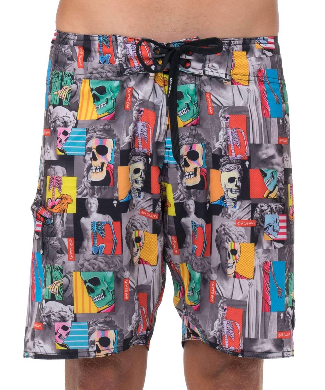 Pánske plavky 69SLAM SKULPTURE (SSNSKT-PM) 30.
Doprajte si maximálne pohodlie a ľahkosť, či už ste na pláži, pri bazéne alebo len trávite deň vonku.
Šortky sú vyrobené z vysoko kvalitných syntetických vlákien, ktoré sú ľahké, odolné a rýchlo schnú.
O značke 69SLAM69SLAM
je originálna značka, ktorá vznikla na Bali a vždy sa snažila priniesť energiu, slobodu a radosť zo života do sveta spodnej bielizne, plaviek a doplnkov.
Ako sa starať o šortky 69SLAM

Pranie: Šortky perte pri teplote do 30 °C.
Sušenie: Vďaka rýchloschnúcim vláknam je ideálne sušenie na vzduchu.
Žehlenie: Šortky nie je potrebné žehliť – materiál si zachováva svoj tvar a nemačká sa.