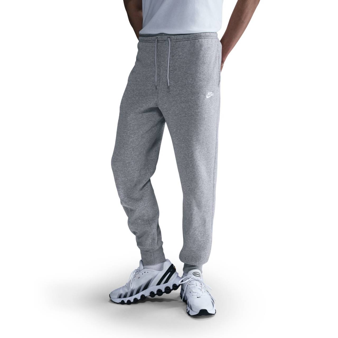 Nike Club Men Jogger Pants XXL.