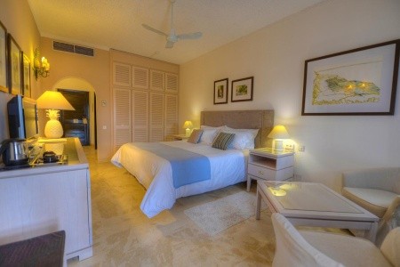 Malta  Ta'cenc 4 dňový pobyt Polpenzia Letecky Letisko: Praha November 2025 (29/11/25- 2/12/25)