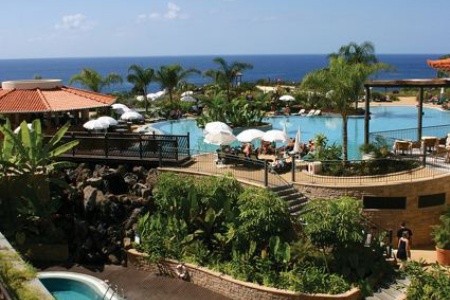 Madeira Funchal Eden Mar 9 dňový pobyt Polpenzia Letecky Letisko: Budapešť December 2025 ( 2/12/25-10/12/25)