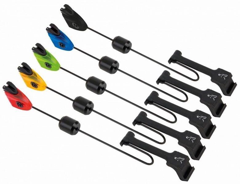 Fox swingre black mk3 swinger 4 rod set red orange green blue.
 - Osvedčené uchytenie pod hlásič 
 - Gumový tlmič na spodnej strane pre stlmenie nárazu 
 - Rozšírená plastová hlava pre väčšiu odolnosť a lepšiu viditeľnosť 
 - Na svetlo reagujúce akrylový plast použitý pri výrobe hlavy 
 - Drážka na umiestnenie izotopu 
 Táto sada obsahuje 4 swingre vo farbe červená, oranžová, zelená a modrá.