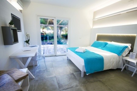 Taliansko Kalábria Bv Kalafiorita Resort (Zambrone) 11 dňový pobyt Plná penzia Letecky Letisko: Praha August 2026 (10/08/26-20/08/26)