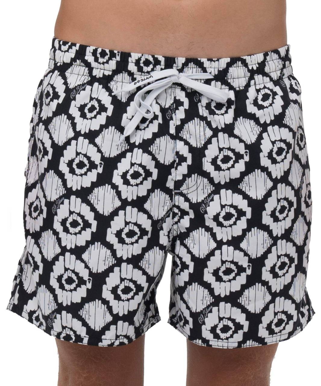 Pánske plavky 69SLAM IKAT DIAMOND (SEBIKD-PM) XS.
Vychutnajte si leto naplno s plavkami od 69SLAM – ideálnou voľbou pre každého, kto hľadá maximálne pohodlie, funkčnosť a výrazný štýl.
Ľahké, rýchloschnúce a pripravené na akciu
Plavky sú vyrobené zo 100 % polyesteru, ktorý je ideálnym materiálom pre vodné radovánky a aktívny pohyb.
Praktický strih a premyslené detaily
Klasický strih boardshort zaisťuje pohodlné nosenie a dostatočné zakrytie.
Čo robí značku 69SLAM výnimočnou?
Značka 69SLAM pochádza z Bali a je symbolom slobody, kreativity a neobmedzeného životného štýlu.
Ako sa starať o plavky:

Pranie: Plavky je ideálne prať ručne alebo v práčke na jemný cyklus pri 30 °C.
Sušenie: Nesušte v sušičke.
Žehlenie: Plavky nežehlite – materiál to nepotrebuje a vysoké teploty by ho mohli poškodiť.