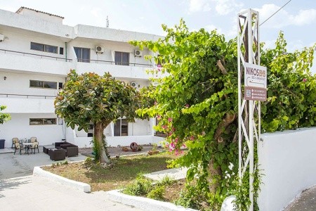 Grécko Rodos Nikos Bnb 8 dňový pobyt Raňajky Letecky Letisko: Praha July 2026 (10/07/26-17/07/26)