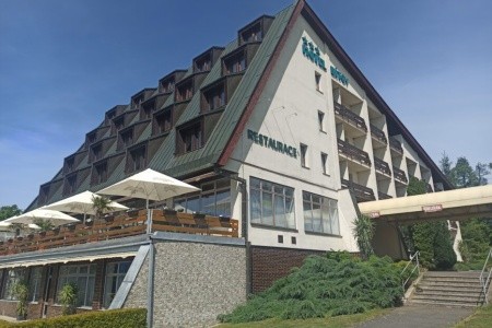 Česká republika Južná Morava Bítov 8 dňový pobyt Plná penzia Vlastná April 2026 (26/04/26- 3/05/26)