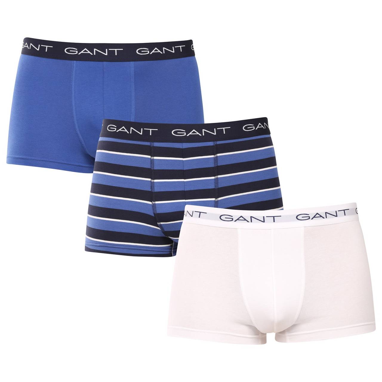 3PACK Herren Klassische Boxershorts Gant mehrfarbig (902533023-407) 3XL.
Setzen Sie auf Komfort und einen zeitlosen Look mit den Herren-Boxershorts von GANT in einer zeitlosen Farbkombination.
Hochwertiges Material für täglichen Komfort
Die Boxershorts sind aus einer hochwertigen Baumwoll-Elastan-Mischung gefertigt.
Modernes Design für die Arbeit und das Date am Abend
Das schlichte Design wird durch einen Bund mit dem GANT-Logo ergänzt, der weich ist und nicht drückt.
Warum Sie unbedingt GANT Boxershorts ausprobieren sollten

Hochwertiges Material und bequeme Passform: Weiche Baumwolle mit Elastan sorgt für Komfort und eine gute Passform.
Elegantes, minimalistisches Design: Das klassische Farbschema und der Logogummi wirken elegant und modern.
Vielseitig einsetzbar: Ideal für Alltag, Arbeit, Sport und Freizeit.

GANT Unterwäsche für stilvolle Männer
Seit 1949 ist die Marke GANT ein Synonym für präzise Verarbeitung und hochwertige Materialien.
Pflegehinweise für GANT Herren-Boxershorts
Damit Ihre Wäsche lange in gutem Zustand bleibt, empfehlen wir die folgenden Tipps.

Waschen: Der Stift hat eine Höchsttemperatur von 40 °C.
Trocknen: Sie können Ihre Boxershorts im Wäschetrockner trocknen - wir empfehlen, das Schonprogramm auf eine niedrigere Temperatur einzustellen.
Bügeln: Falls erforderlich, können Sie sie bei niedriger Temperatur bügeln, am besten von innen nach außen.

Tip: Es kann schwierig sein, die richtige Unterwäsche zu finden, die perfekt sitzt.