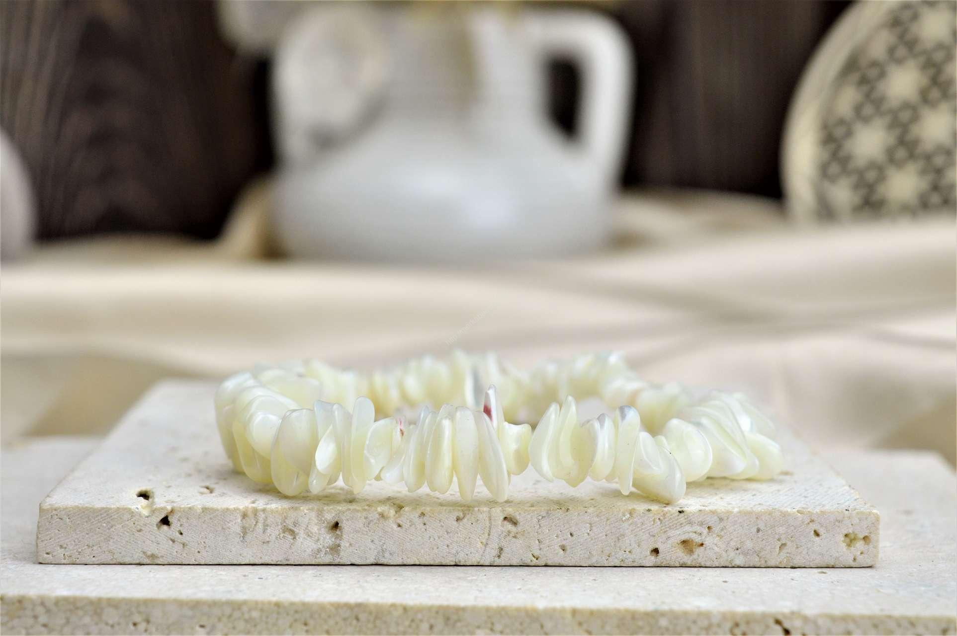 Náramok sekaný PERLEŤ - Ochrana, Upokojenie, Hojenie, Liečenie Fóbie, Posilňuje zmysly - Xxl-20cm Ochrana pred negatívnym vplyvom, negatívnou energiou a nešťastím.