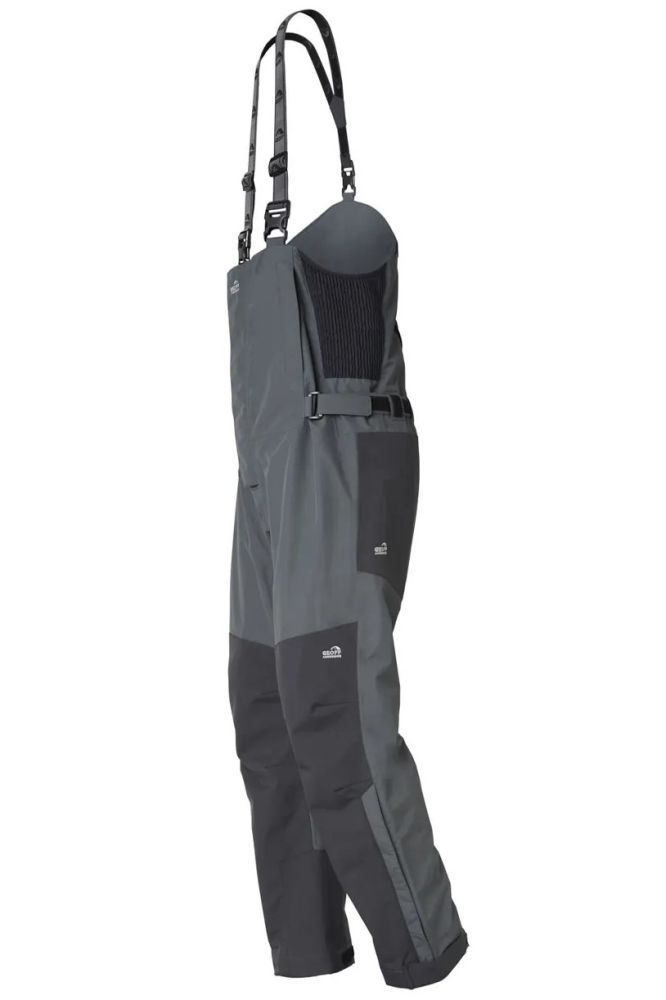 Geoff anderson nohavice urus rough čierna - xxxl.
 Naše nohavice Urus existujú už v roku 1998.
 Dôvody na kúpu nohavíc Geoff Anderson Urus Rough: 
 Naším poslaním s verziou Rough je vyrábať najsilnejšiu verziu nohavíc Urus, ktorá toho zvládne viac a vydrží dlhšie v extrémnych podmienkach.
 Urus Rough ponúkajú: •Nastaviteľné, odnímateľné traky s ľahkými zacvakávacími prackami.
 Tkaniny sú potiahnuté a vystužené, aby splnili maximálny dostupný test vodného tlaku.
 Urus Rough: 
 Elastický pás a systém nastavenia traky vám umožní prispôsobiť strih.
 Vrecká: •Dve vodotesné* vrecká na ohrievanie rúk umiestnené vo výške hrudníka/na boku.
 *Vodotesné/tesné vrecká; vrecká sú vodeodolné napríklad proti dažďu, snehu a postriekaniu vlnami.
 Farba: •Čierno šedá kombinácia.
 Výhody kúpy Nohavíc Geoff Anderson Urus Rough: •100% vetru a vodeodolné •Priedušný •YKK® zipsy •Vysoká pevnosť v ťahu •Podlepené švy •Nastaviteľný pas •Vodotesné vrecká •Vrecká na zahrievanie rúk •Dvojitá vrstva na kolenách a vzadu •Strih s vysokým pásom •Odnímateľné vyklápacie vrecko •Eco-tex certifikované kovanie •Navrhnuté v Dánsku •Na základe 25 rokov skúseností •Veľkosti L, XL, XXL dostupné v dvoch dĺžkach