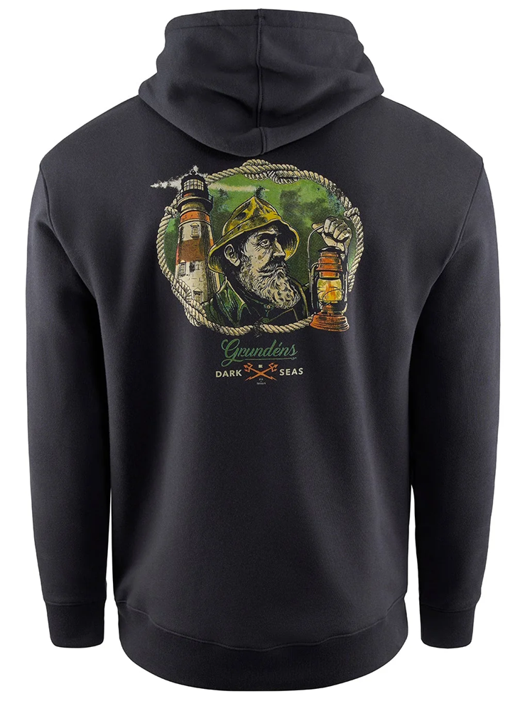 Grundéns mikina dark seas x grundens watchman hoodie black - xl.
 Vlastnosti: •teplá a pohodlná zmes bavlny a polyesteru s mäkkou vnútornou podšívkou •predné vrecko klokanka •kvalitná a unikátna grafika na chrbte •Grundéns strih a materiál •ľahká starostlivosť o oblečenie