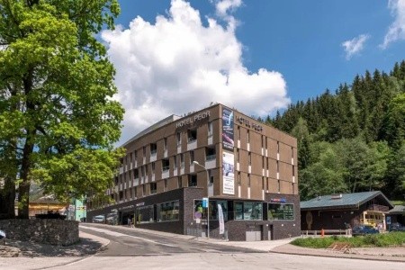 Česká republika Krkonoše Pecr 5 dňový pobyt Raňajky Vlastná February 2026 (14/02/26-18/02/26)