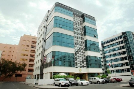 Spojené arabské emiráty Dubaj Versailles 8 dňový pobyt Bez stravy Letecky Letisko: Praha December 2025 (11/12/25-18/12/25)