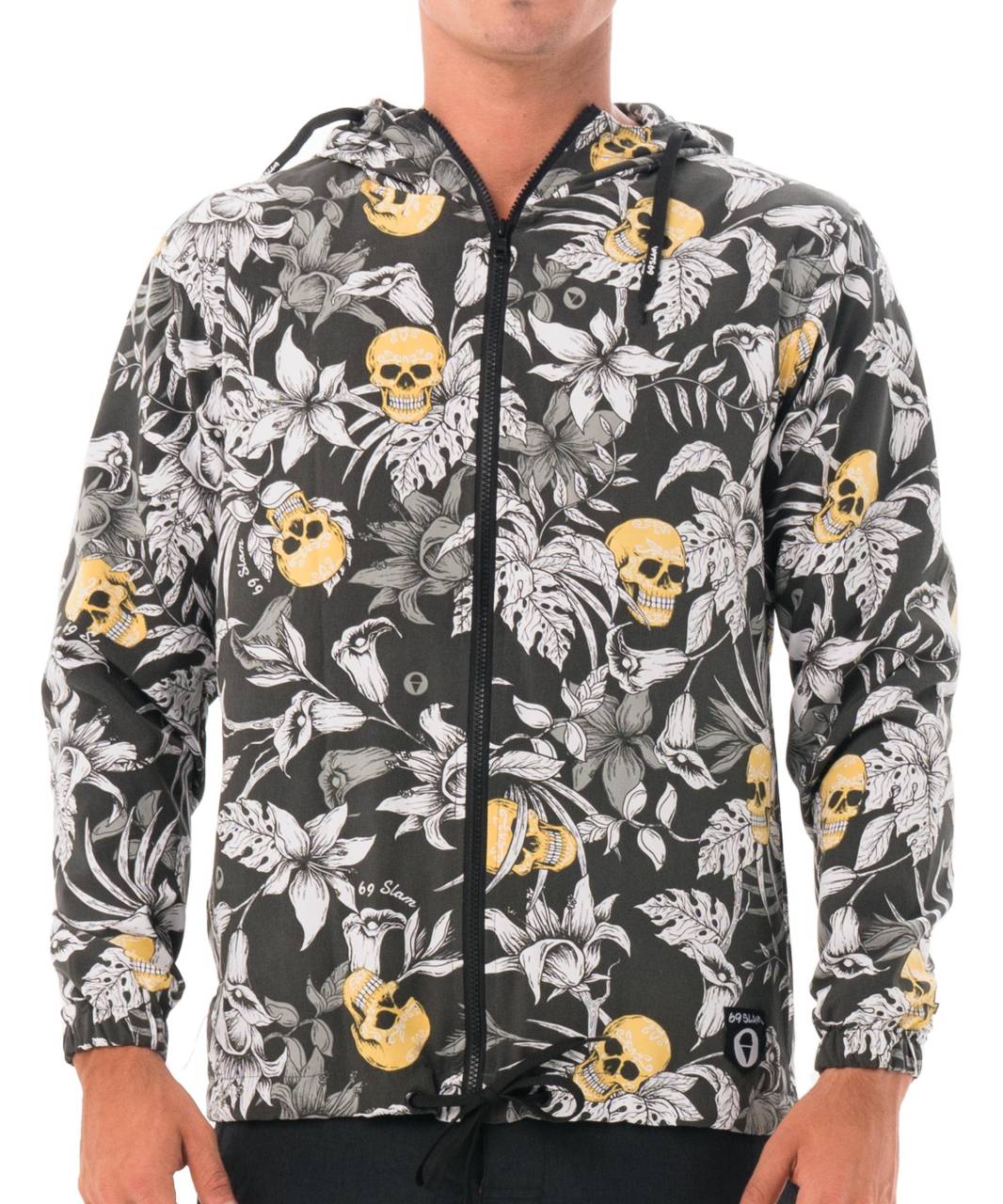 Pánska bunda 69SLAM WILD GARDEN (MHWWGN-PM) XL.
Oživte svoj šatník a vyjadrite svoju osobnosť s výraznou bundou od 69SLAM – značky, ktorá vznikla na slnečnom Bali a je určená pre tých, ktorí sa neboja byť viditeľní.
Ľahký a odolný materiál pre aktívny život
Bunda je vyrobená z ľahkého polyesteru, ktorý vyniká svojou odolnosťou, ľahkou údržbou a rýchloschnúcimi vlastnosťami.
Štýl, ktorý nikdy nezostarne
Typický podpis značky 69SLAM – odvážne vzory, provokatívne motívy a divoké dizajny – zaručí, že sa nestratíte v dave.
Nečakajte, buďte sami sebou – v bunde od 69SLAM
Nevypadajte ako dav – obliekajte sa originálne a žite život naplno.
Prečo si ju zamilujete?

Ľahký, odolný a rýchloschnúci materiál
Výrazný dizajn inšpirovaný životom na Bali
Skvelá voľba na každodenné nosenie, cestovanie a voľný čas
Voľný strih pre maximálne pohodlie
Štýlová kapucňa a kvalitný zips pre funkčnosť a štýl

Ako sa starať o bundu 69SLAM:

Pranie: Bundu perte pri maximálnej teplote 30 °C.


Sušenie: Nesušte v sušičke.


Žehlenie: Bundu nežehlite.