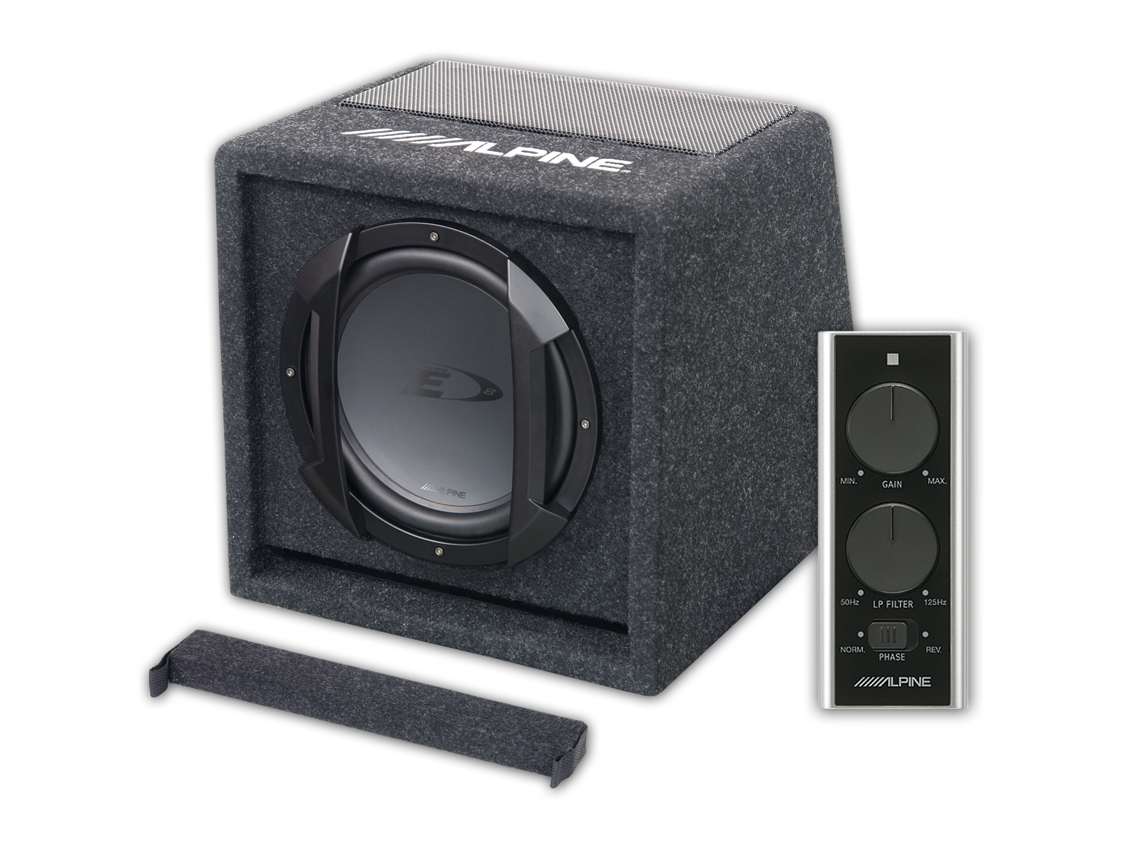 Aktívny subwoofer Alpine SWE-815.