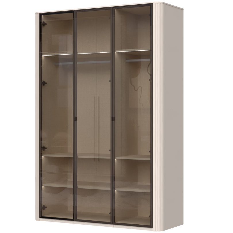 Trojdverová šatníková skriňa s osvetlením a presklenými dverami renfri.

 

Interiér skrine je premyslený do posledného detailu; ponúka textilný dekor a police s integrovaným osvetlením, ktoré elegantne vystavia vaše obľúbené kúsky. Vnútorné LED osvetlenie rovnomerne presvetľuje celú skriňu, čo vám umožní ľahko nájsť, čo hľadáte, aj bez rozsvietenia hlavného svetla.

 

Renfri nie je len šatníková skriňa; je to dizajnový prvok, ktorý harmonicky spája vzhľad s praktickými detailmi pre každodenný komfort. Jemný mat v kašmírovej farbe pôsobí nadčasovo, zatiaľ čo hnedé sklo a kovové úchytky pridávajú nádych intimity a vizuálnej čistoty. LED osvetlenie potom podčiarkuje atmosféru spálne.

 

Skriňu ľahko zladíte s ďalšími prvkami kolekcie Renfri a vytvoríte harmonický celok v jednotnom kašmírovom odtieni s akcentom Midnight Copper.

 

Rozmery šatníkovej skrine Renfri sú 153x225x56cm (š,v,h).

 

Ďalší nábytok z kolekcie Renfri nájdete v súvisiacich produktoch.