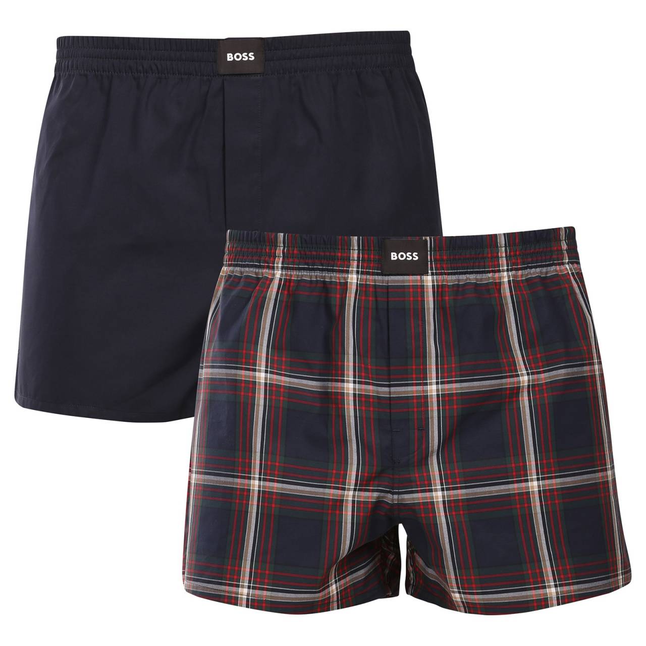 2PACK pánske trenky BOSS viacfarebné (50515464 460) L, trenírky.
Hľadáte spodnú bielizeň, ktorá v sebe spája eleganciu, maximálne pohodlie a prvotriednu kvalitu?
Prírodná bavlna pre maximálne pohodlie
Šortky sú vyrobené zo 100 % bavlny, ktorá je mäkká, priedušná a príjemná na dotyk.
Štýlový dizajn a pohodlný strih
Šortky BOSS majú voľnejší strih pre maximálnu voľnosť pohybu a pohodlie.
Prečo si šortky BOSS zamilujete?

100% bavlna pre skvelé pohodlie: Prírodný, priedušný materiál.
Voľný strih pre maximálne pohodlie: Ideálne na bežné nosenie a relaxáciu.
Štýlový dizajn: Klasická farebná schéma pre nadčasový vzhľad.
Klasický elastický pás: Dobre drží, ale netlačí.

Spodná bielizeň BOSS je obľúbená u všetkých štýlových mužov.
Značka BOSS vznikla odčlenením od známeho výrobcu oblečenia Hugo Boss ako línia výrobkov pre mužov, ktorí majú radi kvalitné kúsky a nadčasový vzhľad.
Ako sa starať o šortky?

Pranie: Perte pri teplote maximálne 30 °C, aby ste zachovali mäkkosť materiálu.
Sušte: Môžete použiť sušičku, ale len na nižšiu teplotu.
Žehlenie: Šortky môžete žehliť pri strednej teplote.

Tip: Nájdenie obľúbenej spodnej bielizne môže byť beh na dlhé trate, preto chceme, aby vaše obľúbené kúsky dlho vydržali.