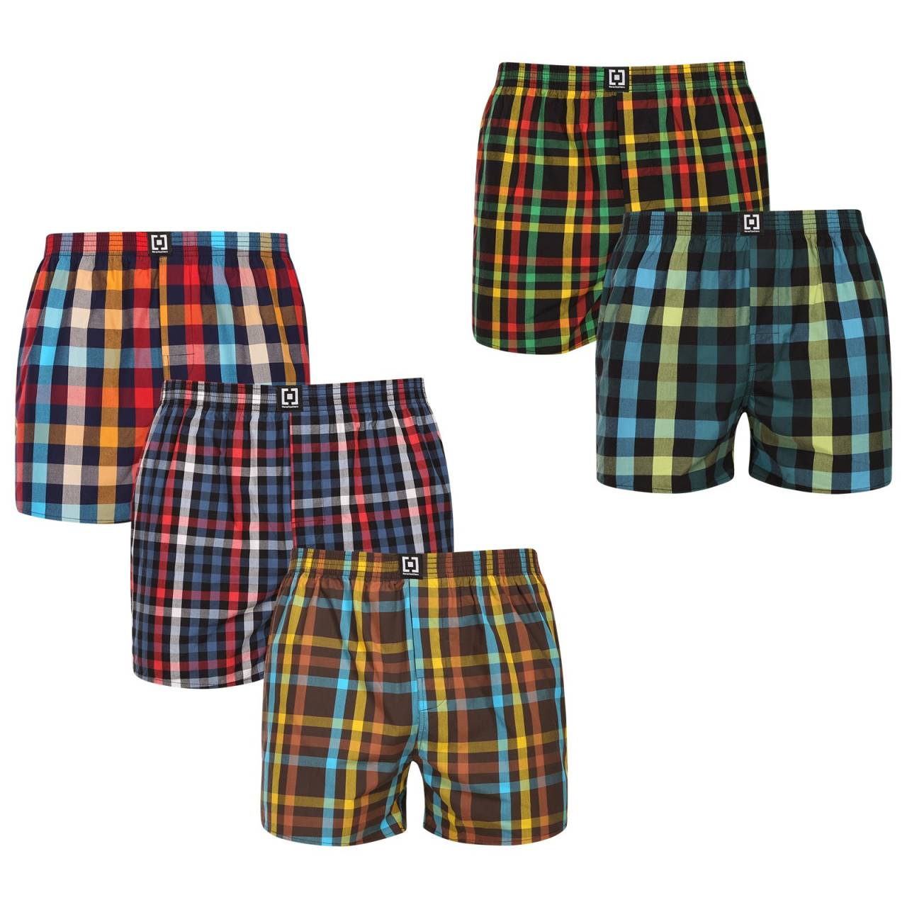 5PACK pánske trenky Horsefeathers Sonny Bundle 2 (AM286B) L, trenírky.
Doprajte si maximálne pohodlie a voľnosť s obľúbenými pánskymi šortkami Horsefeathers Manny v jedinečnom a zábavnom dizajne.
Kvalitný materiál pre vaše maximálne pohodlie
Šortky Horsefeathers sú vyrobené z kvalitnej 100 % bavlny, ktorá zaručuje výnimočnú mäkkosť a priedušnosť.
Funkčný dizajn a pohodlný strih
Šortky Horsefeathers majú pohodlný strih, ktorý vám poskytne úplnú voľnosť pohybu.
Prečo by ste určite mali vyskúšať šortky Horsefeathers

100% bavlnený materiál: Mäkký, priedušný a príjemný na dotyk pre maximálne pohodlie počas celého dňa.


Voľný strih: Poskytuje voľnosť pohybu bez obmedzovania, ideálny na relaxáciu a bežné nosenie.


Klasický elastický pás: Prispôsobí sa telu a udrží šortky na mieste bez nepríjemného škrčenia.


Moderný dizajn: Zábavné vzory a farby dodávajú spodnému prádlu jedinečný vzhľad.

Bielizeň Horsefeathers má štýl, vďaka ktorému šortky vyzerajú a pôsobia jedinečne.
Slovo „horsefeathers“ znamená v angličtine „úplný nezmysel“, ale spodná bielizeň od rovnomennej značky vás presvedčí, že jej kúpa nie je žiadny nezmysel.
Ako sa starať o svoje nové šortky Horsefeathers?
Vaša spodná bielizeň si zaslúži tú najlepšiu starostlivosť, aby ste si ju mohli užívať čo najdlhšie.

Pranie: Odporúčame prať pri maximálnej teplote 30 °C.


Sušenie: Šortky nie sú vhodné na sušenie v bubnovej sušičke, aby nedošlo k poškodeniu materiálu.


Žehlenie: Trenky sa môžu žehliť pri nízkej teplote.

Tip: Nájsť ten správny kus spodnej bielizne, ktorý vám dokonale padne, je niekedy náročné.