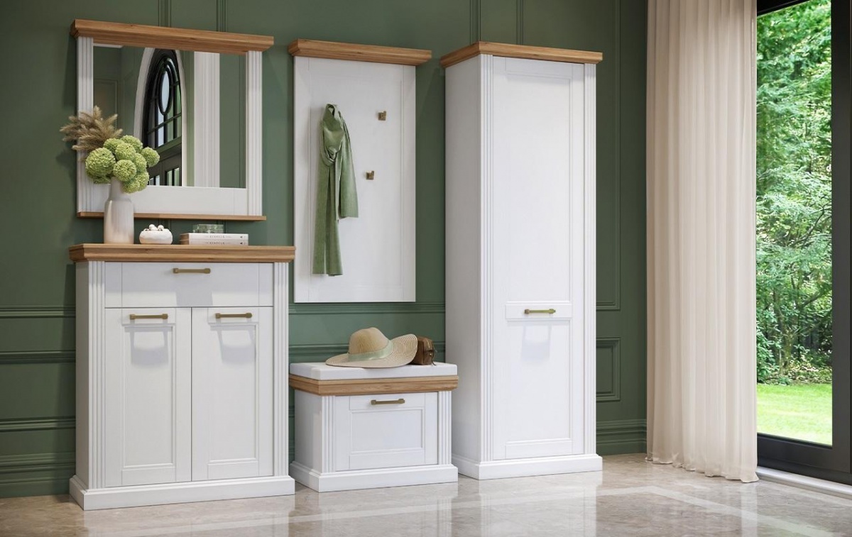 Predsieň artis - biela/orech pacific.

 

Predsieňová zostava je vyrobená z kvalitného MDF o hrúbke 25mm a lamina hrúbky 18mm.

 

Predsieň Artis sa skladá z nasledujúcich produktov:


	Predsieňová skriňa Artis - 65x193x38cm (š, v, h)
	Botník Artis - 65x51x38cm (š, v, h)
	Kombinovaná komoda Artis - 86x102x38cm (š, v, h)
	Vešiakový panel Artis - 65x115x13cm (š, v, h)
	Zrkadlo Artis - 84x79x13cm (š, v, h).



Všetky produkty patriace do kolekcie Artis nájdete nižšie v súvisiacich produktoch.