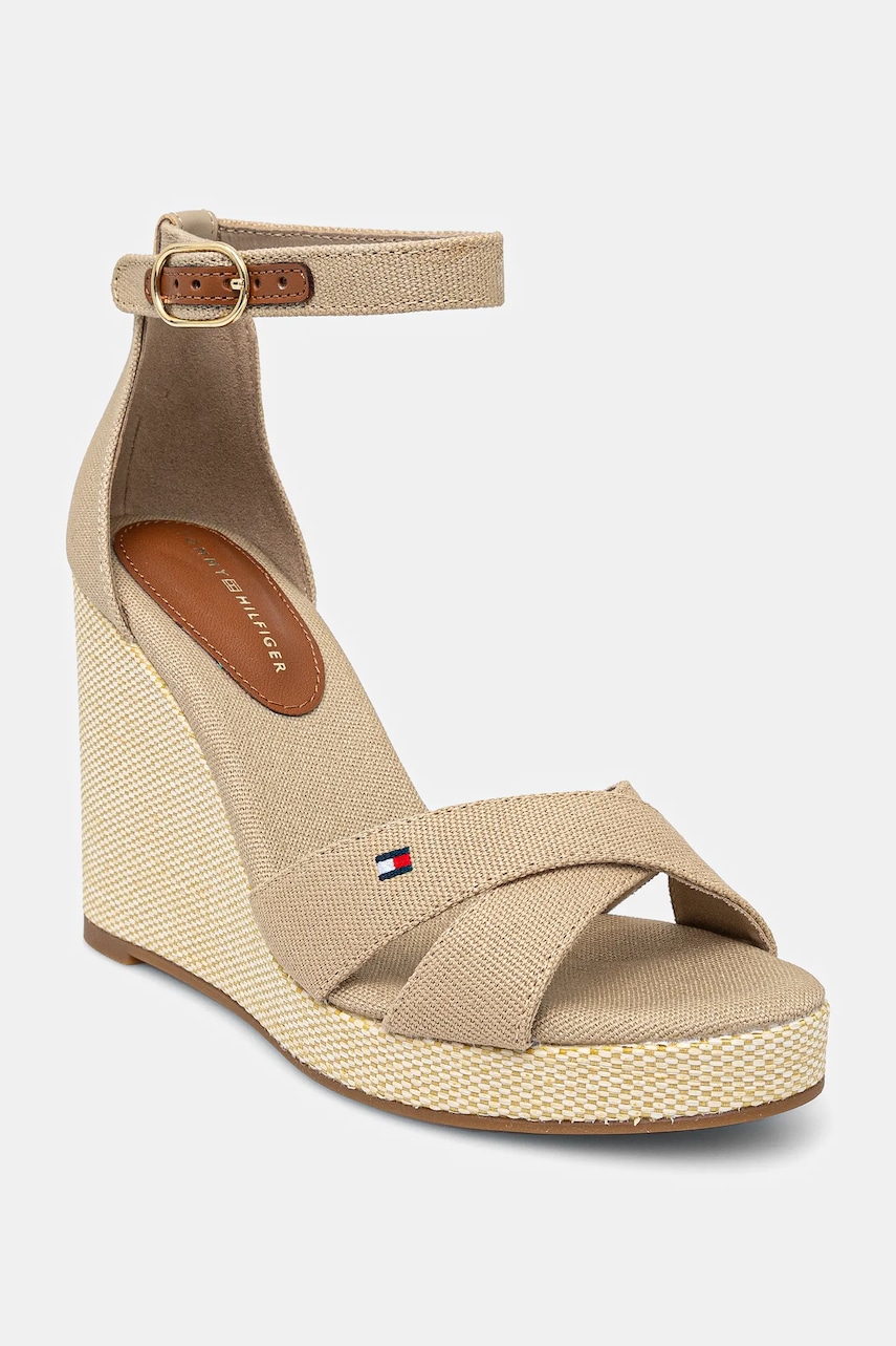 Sandále Tommy Hilfiger FLAG HIGH WEDGE ESPAD CRISSCROSS béžová farba, FW0FW08661.