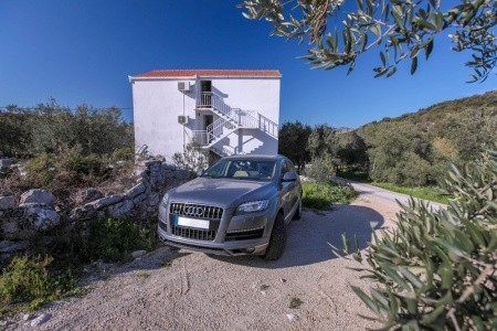 Chorvátsko Pelješac Apartmány Dora 8 dňový pobyt Bez stravy Vlastná September 2026 (19/09/26-26/09/26)