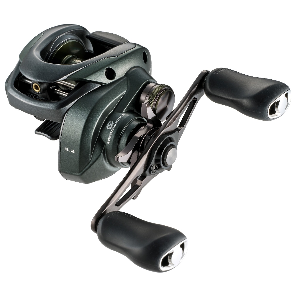 Shimano multiplikátor curado m 151 left hand.
 Základom jeho hladkého a spoľahlivého chodu je kombinácia Micromodule II prevodov a systému X-SHIP, ktoré zaručujú hodvábne jemný chod a dlhú životnosť – kvality obvyklej skôr u prémiových modelov.
 To, čo ale robí z Curado M skutočný unikát, je prepojenie MGL III cievky, technológie Silent Tune a brzdného systému SVS Infinity.
 Brzdná sila: 6 kg/13 lb Návin na 1 otočenie kľučky: 62 cm