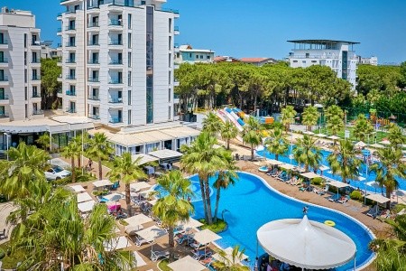 Albánsko Durrës Henry Resort 15 dňový pobyt All Inclusive Letecky Letisko: Praha July 2026 (19/07/26- 2/08/26)