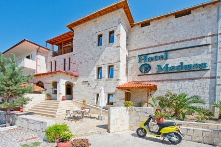 Grécko Chalkidiki Medusa (Kriopigi) 8 dňový pobyt Bez stravy Letecky Letisko: Bratislava June 2026 (27/06/26- 4/07/26)