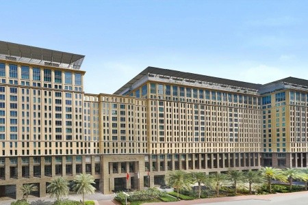Spojené arabské emiráty Dubaj The Ritz-Carlton Dubai International Financial Centre 12 dňový pobyt Polpenzia Letecky Letisko: Viedeň November 2026 ( 8/11/26-19/11/26)