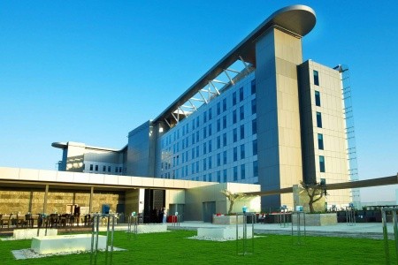 Spojené arabské emiráty Abu Dhabi Aloft Abu Dhabi 4 dňový pobyt Raňajky Letecky Letisko: Praha September 2026 ( 6/09/26- 9/09/26)