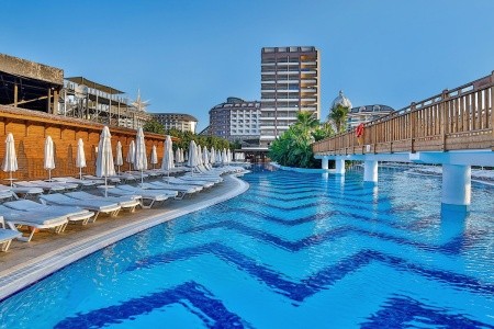 Turecko Antalya Saturn Palace 13 dňový pobyt Ultra All inclusive Letecky Letisko: Katovice June 2026 (18/06/26-30/06/26)