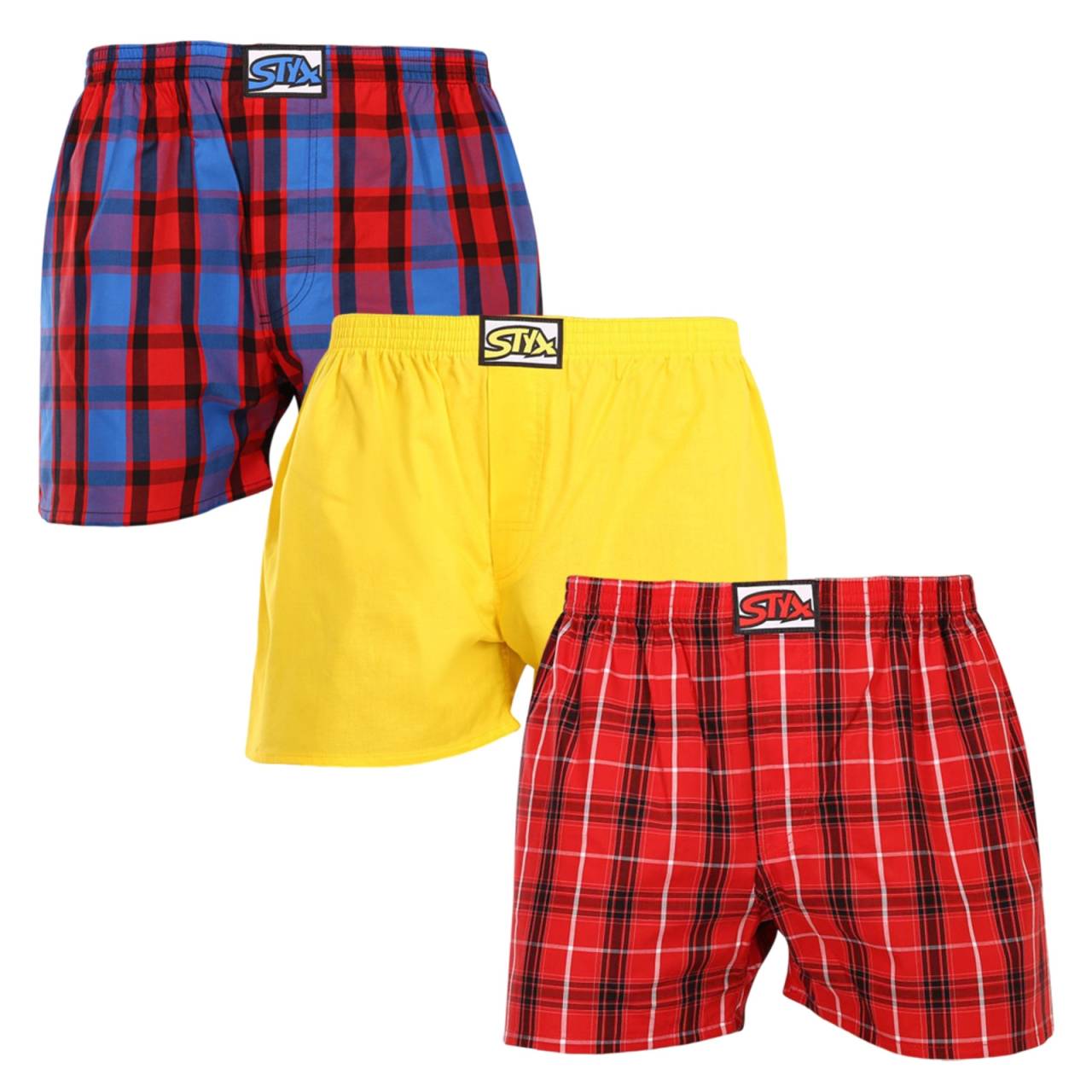 3PACK muške bokserice Styx klasična raznobojna guma (3A93178) S.
Priuštite si stil i udobnost uz Styx muške kratke hlače u jarkim bojama i originalnog dizajna.
Mekani materijal za cjelodnevnu udobnost
Styx gaćice izrađene su od 100% pamuka, koji nudi mekoću i prozračnost čak i tijekom cjelodnevnog nošenja.
Originalni dizajn i udoban kroj
Zahvaljujući svojim odvažnim bojama i originalnim printevima, kratke hlače Styx unijet će razigranost i jedinstven stilu vašu garderobu.
Zašto kupiti Styx kratke hlače?

Proizvedeno u Češkoj s naglaskom na kvalitetu i preciznost.


Materijal od 100% pamuka za mekoću i udobnost.


Originalni i zabavni dizajnikoji će vas izdvojiti.

Kvaliteta iz Češke, to je donje rublje Styx
Donje rublje Styx u potpunosti je proizvedeno u Češkoj.
Kako se brinuti za Styx gaćice
Kako biste zadržali kvalitetu i udobnost svojih kratkih hlača, slijedite ove smjernice:

Pranje: Prešajte na maksimalnoj temperaturi od 30°C kako bi boje ostale intenzivne, a pamuk mekan.


Sušenje: Ne preporučamo sušenje u sušilici, nego ih ostavite da se suše slobodno na zraku.


peglanje: Za glatki izgled kratke hlače možete glačati na niskoj temperaturi.

Savjet: Postanite stručnjak za održavanje donjeg rublja zahvaljujućisavjetima u našem članku i pružite svojim omiljenim komadima njegu koju zaslužuju.