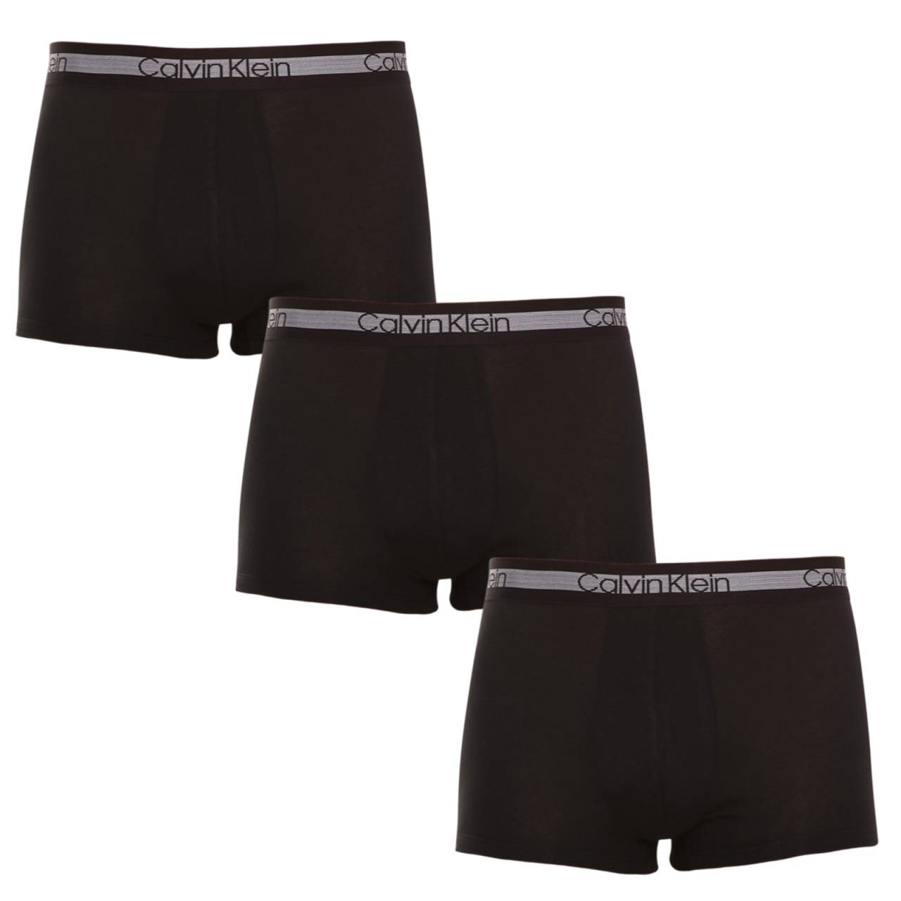 3PACK pánske boxerky Calvin Klein čierne (NB1799A-001) XL, trenky.
Táto sada pánskych boxeriek Calvin Klein prináša nielen dokonalé pohodlie, ale aj nadčasový a moderný štýl.
Kvalitný materiál na každodenné nosenie
Boxerky Calvin Klein sú vyrobené z prvotriednej bavlny s prímesou elastanu pre mäkkosť, priedušnosť a pružnosť.
Kratšie nohavice pre maximálnu voľnosť pohybu
Boxerky Calvin Klein majú kratšie nohavičky, takže sú ideálnou voľbou pre tých, ktorí uprednostňujú voľnejší pohyb a minimálne obmedzenia.
Výhody, ktoré oceníte každý deň

Priedušná bavlna: Udrží vás svieže po celý deň.


Pružnosť vďaka elastanu: Boxerky sa dokonale prispôsobia vášmu telu a neobmedzujú v pohybe.


Štýlový elastický pás: Logo Calvin Klein dodáva boxerkám nadčasový vzhľad.

Spodná bielizeň Calvin Klein vám dodá jedinečný štýl
Pánska spodná bielizeň Calvin Klein patrí k stáliciam módneho priemyslu.
Ako sa starať o boxerky Calvin Klein
Aby si vaše boxerky zachovali svoju kvalitu a pohodlie po dlhú dobu, odporúčame dodržiavať tieto pokyny:

Pranie: Boxerky perte pri teplote 30 °C, aby ste zachovali mäkkosť materiálu.


Sušenie: Možno bezpečne sušiť v sušičke na nízkom stupni.


Žehlenie: Boxerky nie je potrebné žehliť.

Tip: Nájsť ten správny kus spodnej bielizne, ktorý vám dokonale padne, je niekedy náročné.