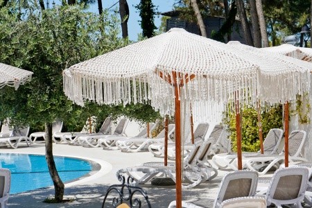 Albánsko Durrës Diamma Resort 15 dňový pobyt All Inclusive Letecky Letisko: Praha August 2026 (30/08/26-13/09/26)