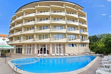 Bulharsko Slnečné Pobrežie Veris 11 dňový pobyt Polpenzia Letecky Letisko: Bratislava July 2026 ( 7/07/26-17/07/26)