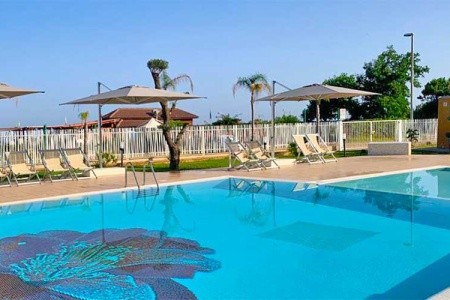 Taliansko Kalábria Galìa Luxury Resort 5 dňový pobyt Polpenzia Letecky Letisko: Praha July 2026 (31/07/26- 4/08/26)