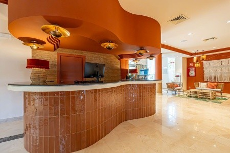 Španielsko Mallorca Rosella 5 dňový pobyt Raňajky Letecky Letisko: Praha October 2026 (12/10/26-16/10/26)