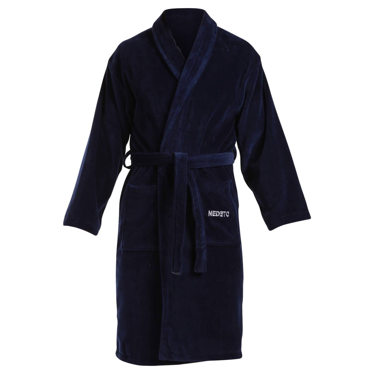 Peignoir Nedeto bleu (NZ002) L.
Profitez d'une sensation de luxe et de confort avec un peignoir doux de Nedeto.
Matériau naturel pour un confort maximal
Le peignoir est fabriqué en 100 % coton, qui est doux et agréable au toucher tout en absorbant parfaitement l'humidité.
Un design élégant avec des détails pratiques
Ce peignoir présente une coupe classique avec un col châle et une ceinture à nouer qui vous permet de l'ajuster à vos besoins.
Pourquoi choisir Mayor Nedeto

Matériau de qualité : 100% coton pour un maximum de confort et d'absorption.
Design élégant : Couleur classique et coupe pratique pour toutes les occasions.
Utilisation universelle : Idéal pour le confort domestique, le bien-être et comme cadeau.

Les sous-vêtements Nedeto apportent de l'élégance au quotidien
La marque Nedeto est l'une de nos marques de distributeur et nous vous donnerons un coup de main pour la qualité de nos boxers, culottes, chaussettes, pyjamas et peignoirs.
Comment entretenir votre robe de chambre Nedeto ?
Pour que votre robe de chambre reste longtemps en parfait état, nous vous recommandons de suivre les conseils suivants.

Blanchisserie : Laver à 30 °C avec un détergent doux pour préserver la douceur du coton.
Séchage : Il n'est pas recommandé de sécher dans un séchoir - le séchage à l'air libre est le meilleur moyen de prolonger la durée de vie du matériau.
Repassage : Si nécessaire, vous pouvez repasser le peignoir à basse température pour conserver son aspect lisse.

Conseil : Trouver le sous-vêtement qui vous convient parfaitement peut s'avérer difficile.