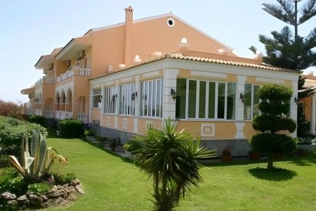 Grécko Korfu Erofili 5 dňový pobyt Bez stravy Letecky Letisko: Praha June 2026 (21/06/26-25/06/26)