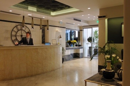 Grécko Atény a okolie Achillion 3 dňový pobyt Raňajky Letecky Letisko: Viedeň May 2026 (28/05/26-30/05/26)