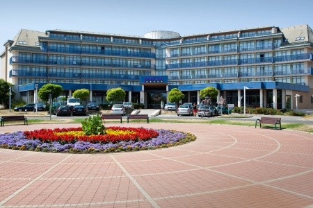 Maďarsko Západné Zadunajsko Park Inn By Radisson Sárvár Resort & Spa 5 dňový pobyt All Inclusive Vlastná June 2026 ( 9/06/26-13/06/26)
